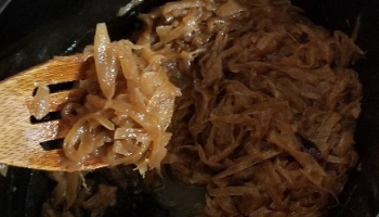 Crockpot Caramelized Onions